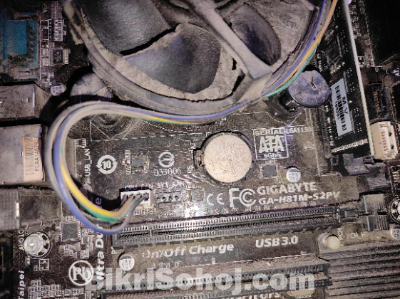 GIGABYTE GA-H81M-H 4th Gen Micro ATX